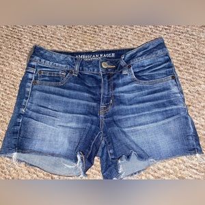 American Eagle Jean Shorts!